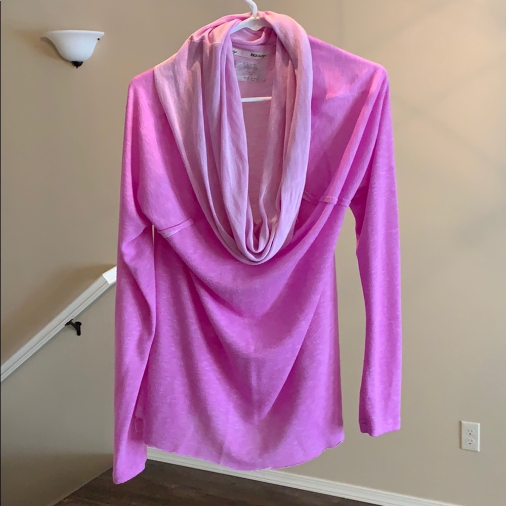 Ladies scoop neck lounge wear